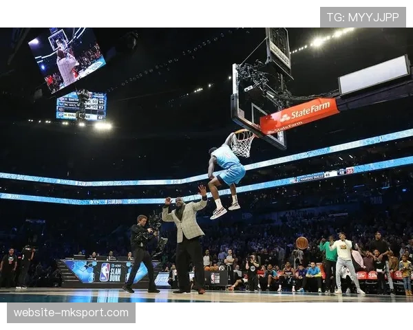 评论：NBA官方App整合VR观赛与梦幻篮球，是体验升级还是数字鸿沟？